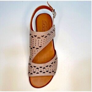 Biza Sandal 37 Leather Laser Cut Ladies US 6-6.5 Taupe Cushioned Sole NWT